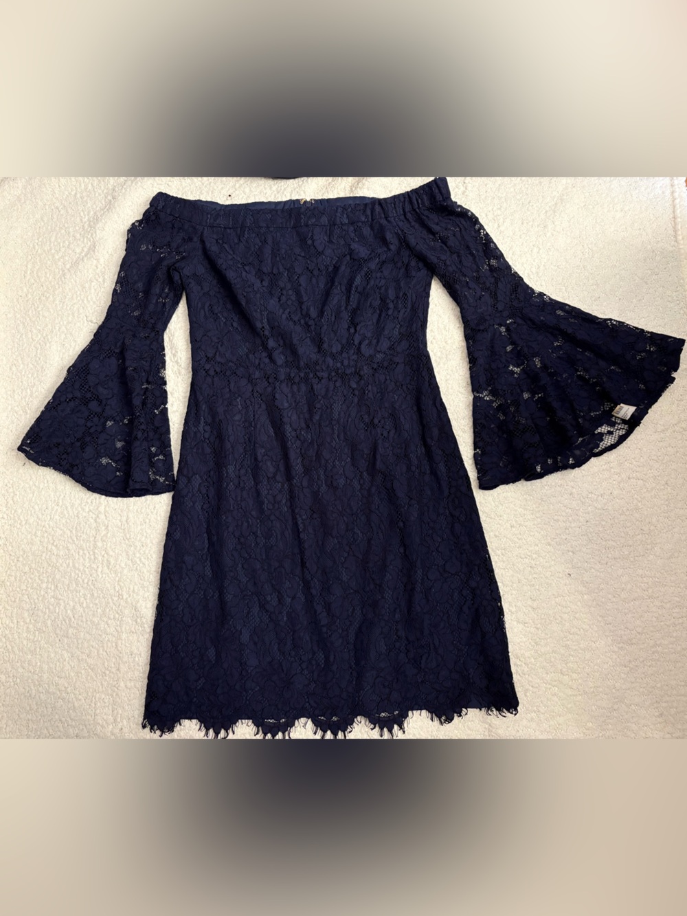 Trina Turk Navy  Lace Mini Dress no size tag see measurements - Picture 7 of 7